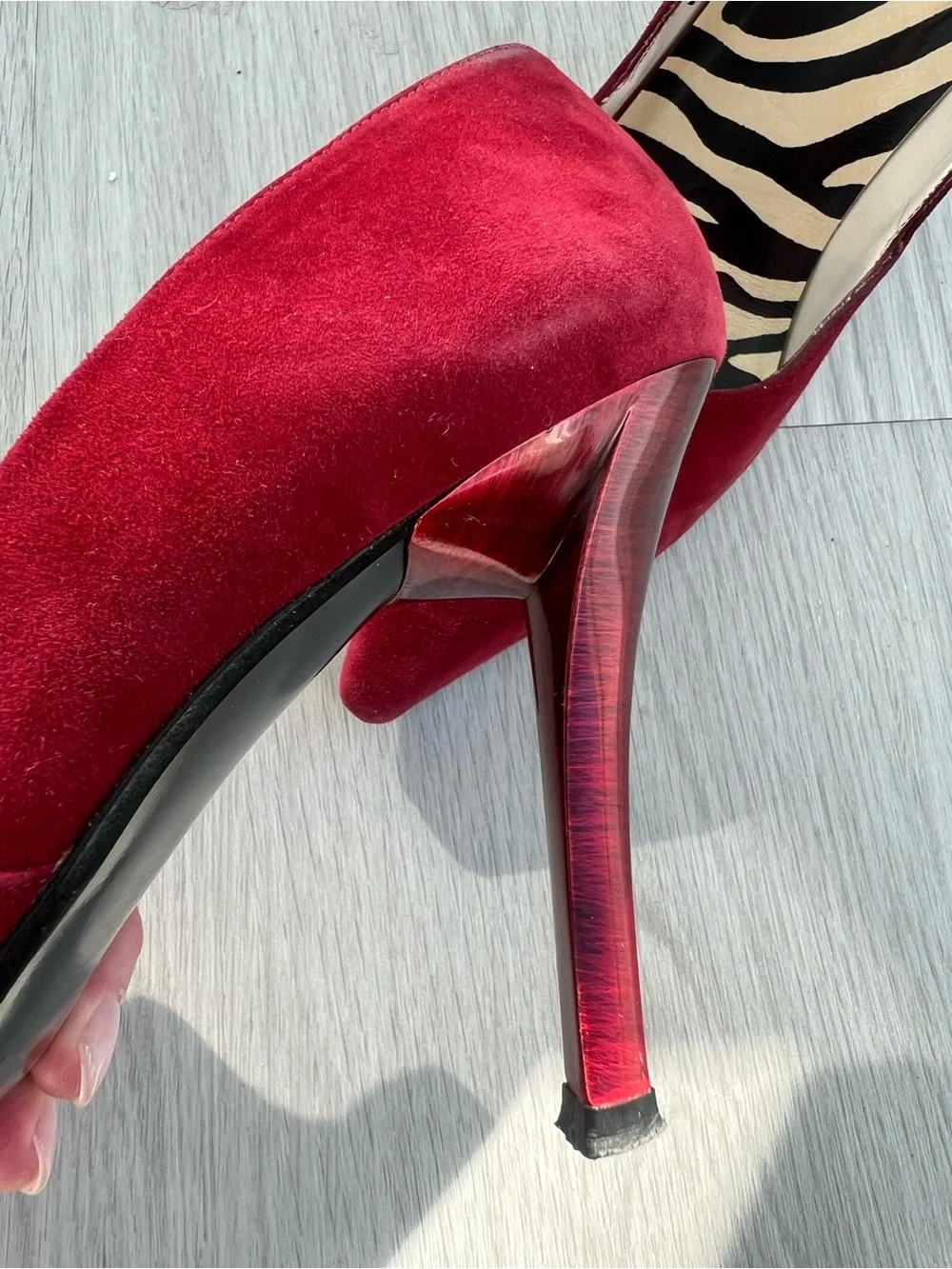 STUART WEITZMAN Burgundy-Red Suede Pointed-Toe Heels - Picture 2 of 7